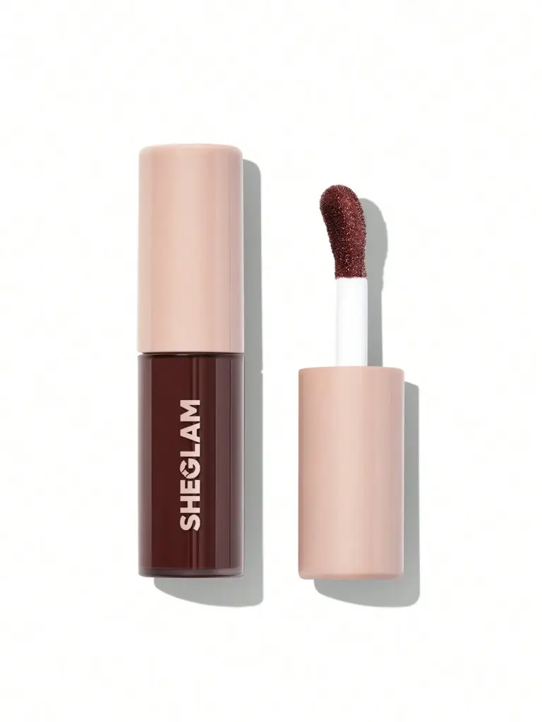 Lip Gloss con color Hot Shot SHEGLAM
